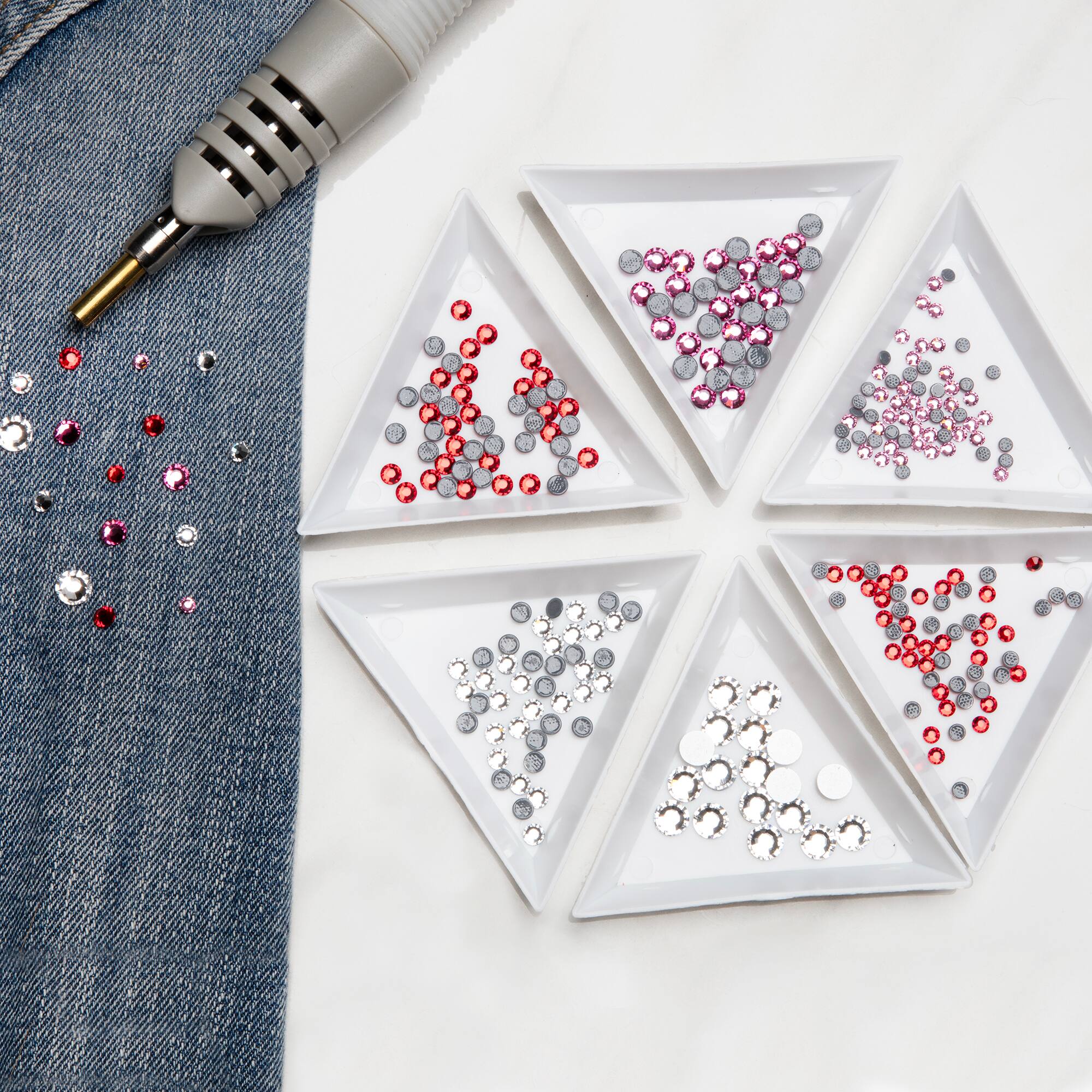 SS16 Round Hotfix Austrian Crystals by Bead Landing